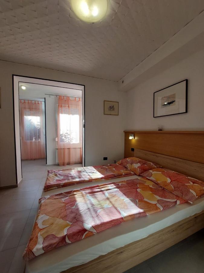 Apartmani Gamboc + Experience And Discounts Умаг Экстерьер фото